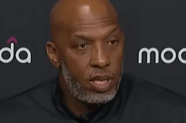 比卢普斯：西部格局空前激烈 开拓者开局即迎硬仗