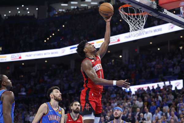 阿门-汤普森谈角色转型：引导队友是控卫核心职责