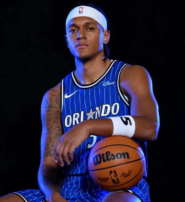 班凯罗迎23岁生日 NBA官方发文送祝福