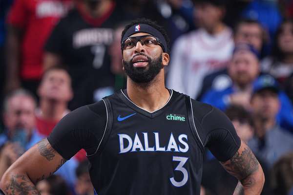 活塞按兵不动！内部人士透露无意参与浓眉争夺战