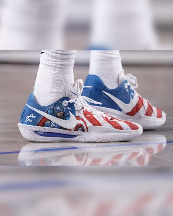 康宁汉姆空砍准三双难救主 定制美队战靴成赛场亮点