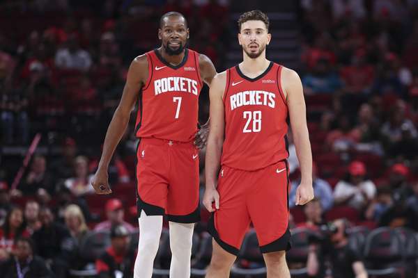 皮尔斯力挺火箭圣诞大战前景 称休城阵容更具冠军相