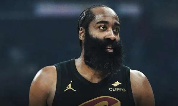 哈登创骑士队史新纪录 100分+50助攻仅用9场