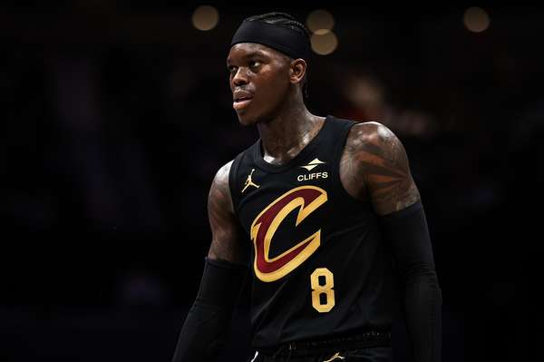 浪迹联盟11队终达里程碑 施罗德900场演绎"篮球浪人"传奇