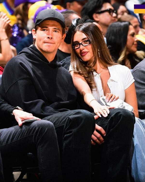 湖人放大招！季后赛新增"黄金第二排" 比场边座更抢手