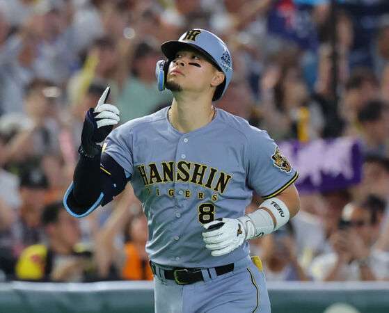 佐藤辉明赴美身价惊人！美媒预测将获6年1.2亿美元大合同，有望创亚洲野手纪录